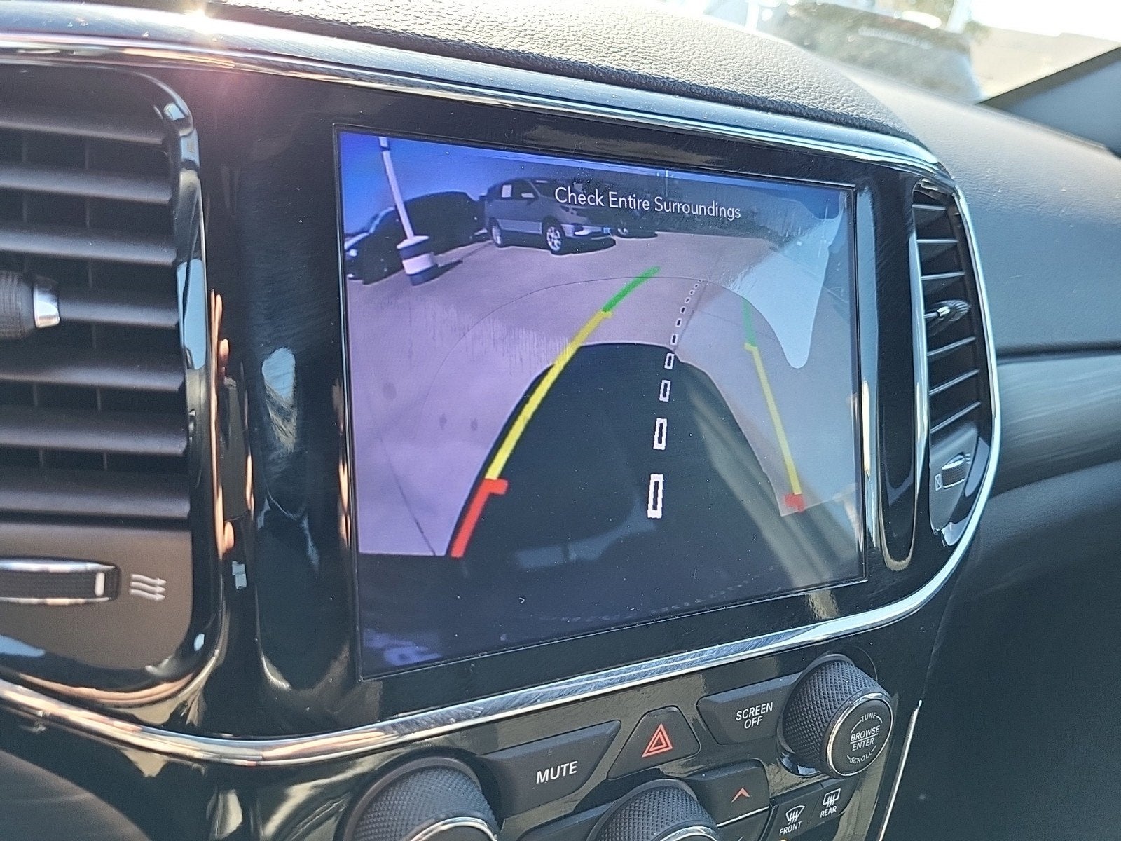 2020 Jeep Grand Cherokee Laredo E