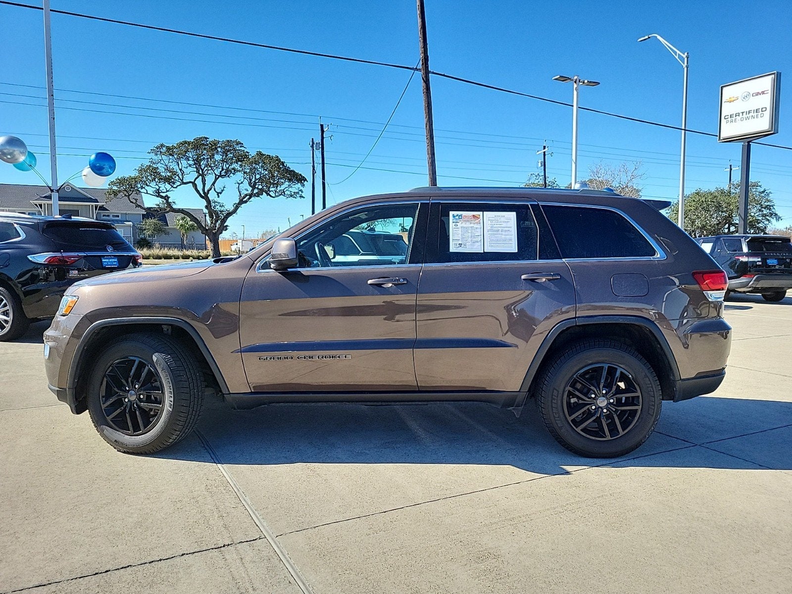 2020 Jeep Grand Cherokee Laredo E