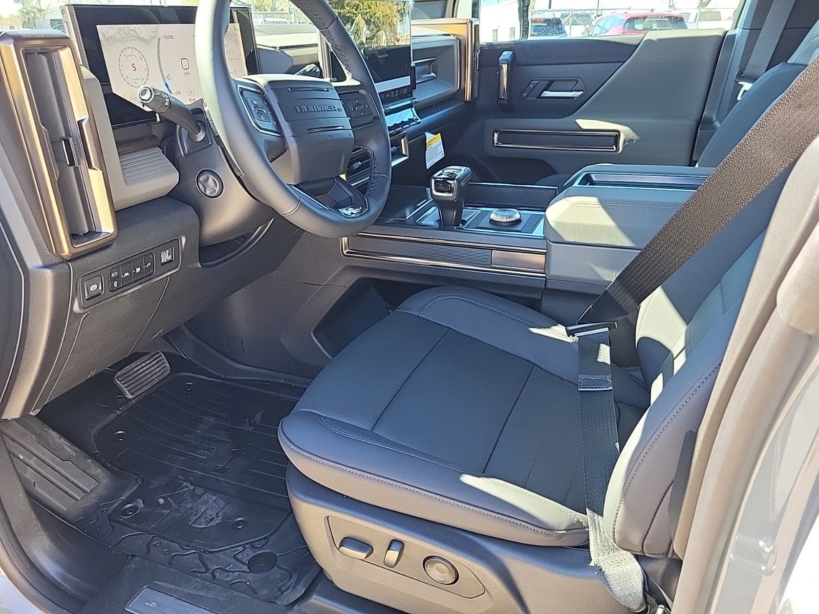 2025 GMC HUMMER EV SUV 2X