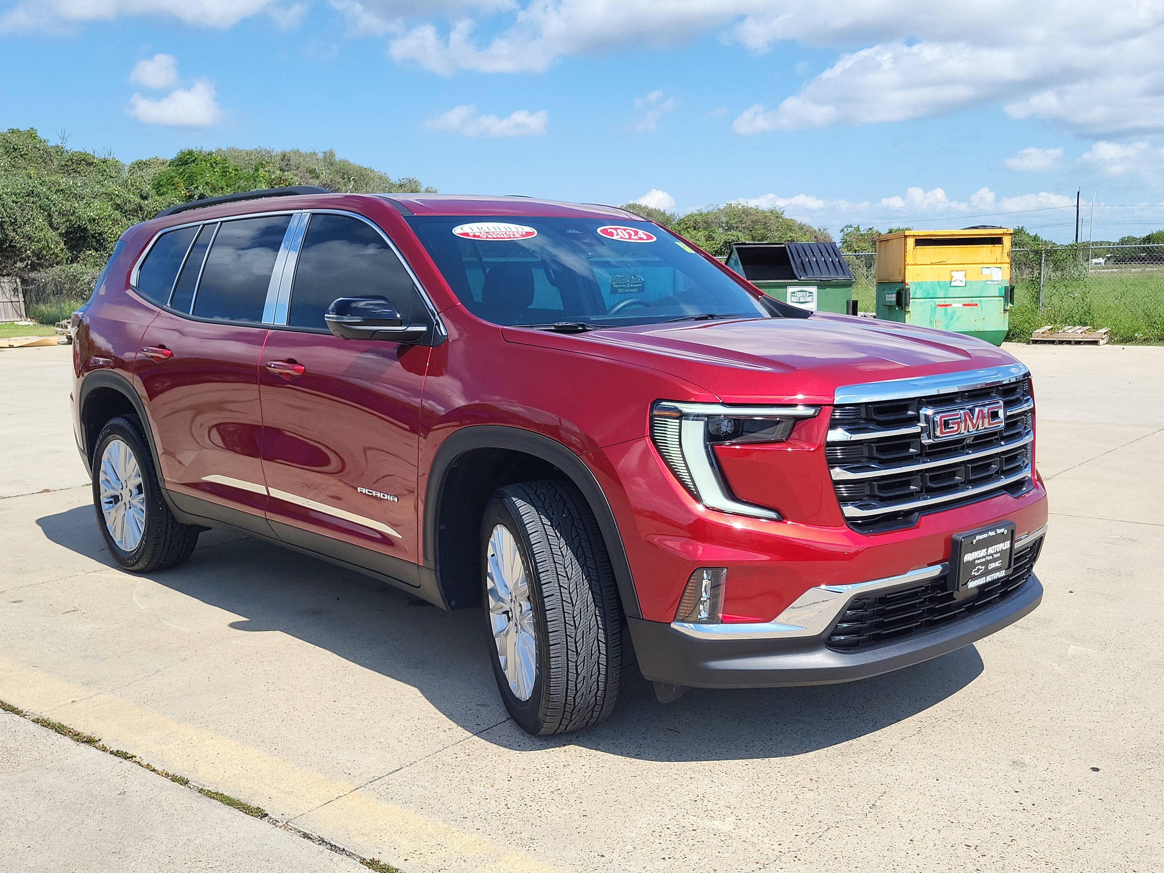 2024 GMC Acadia Elevation