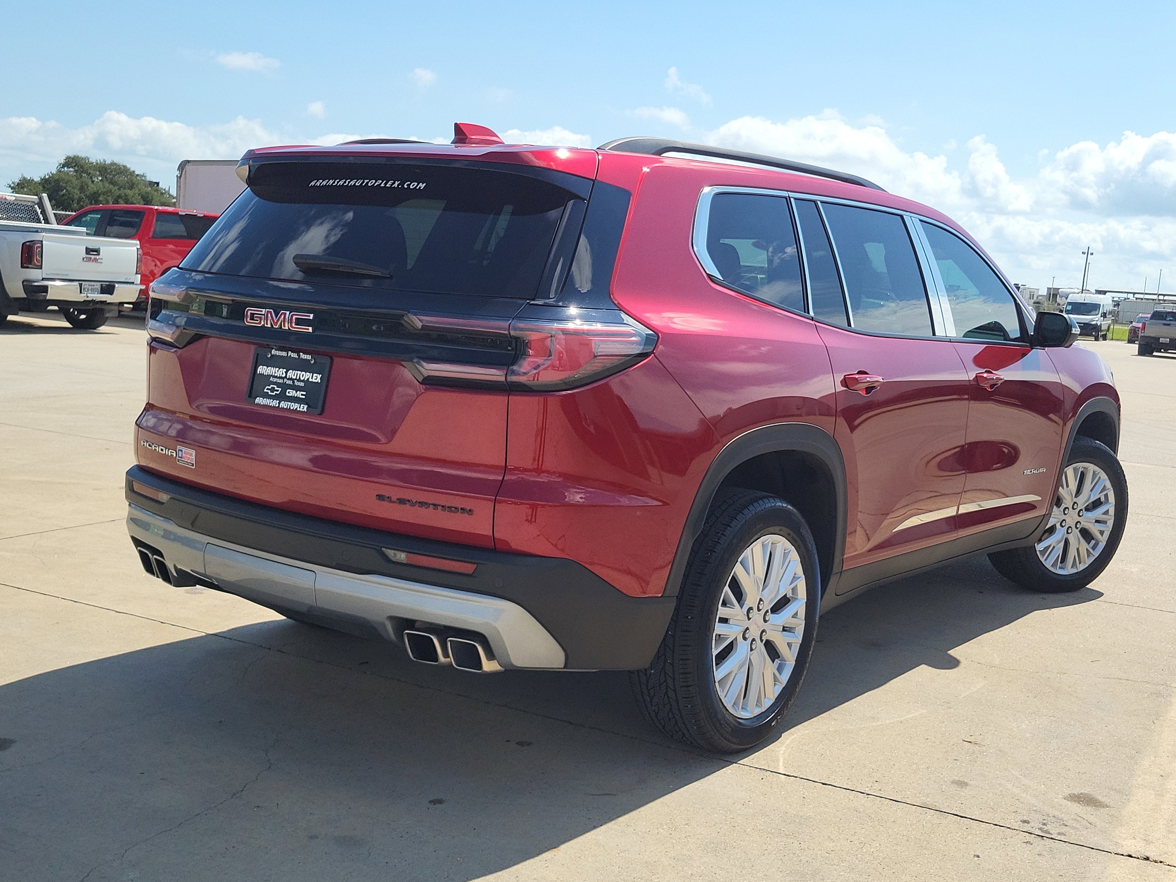 2024 GMC Acadia Elevation