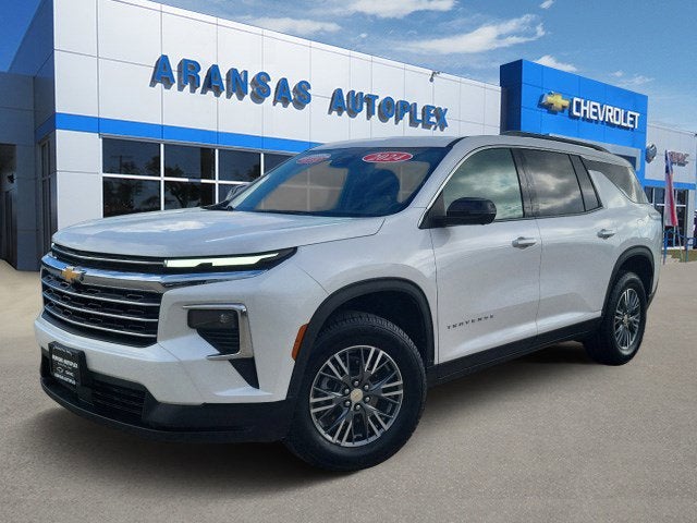 2024 Chevrolet Traverse LT