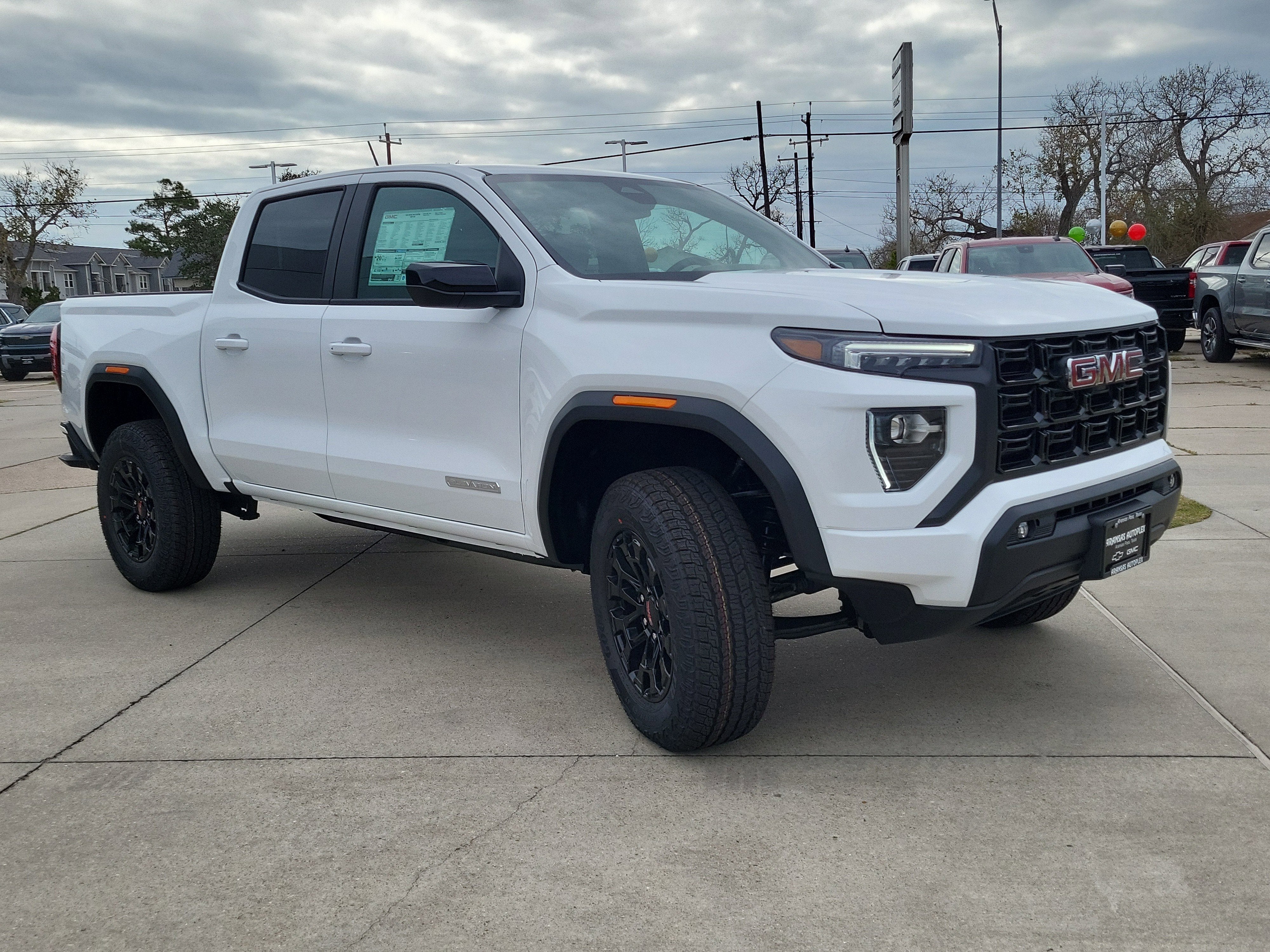 2026 GMC Canyon Elevation