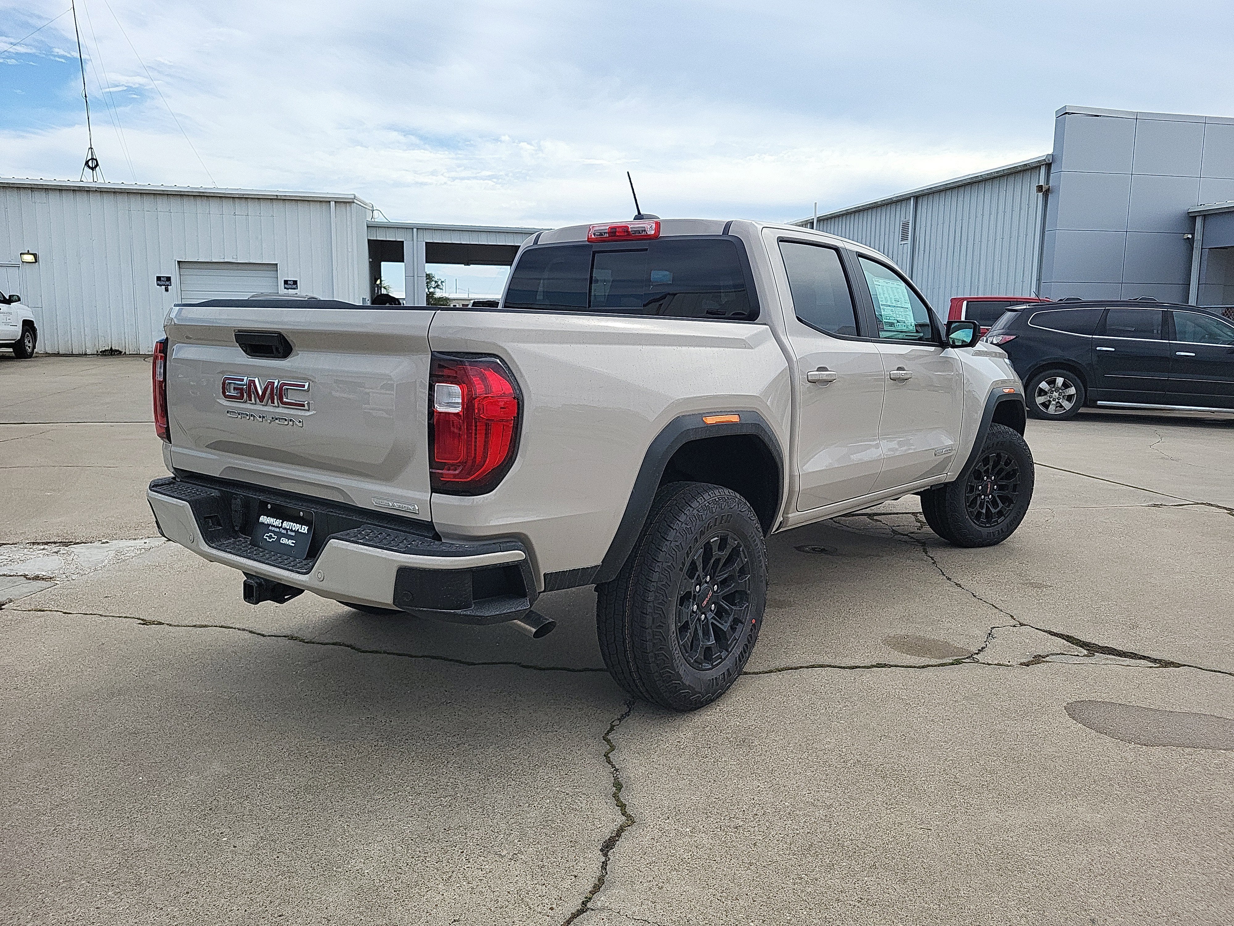 2026 GMC Canyon Elevation