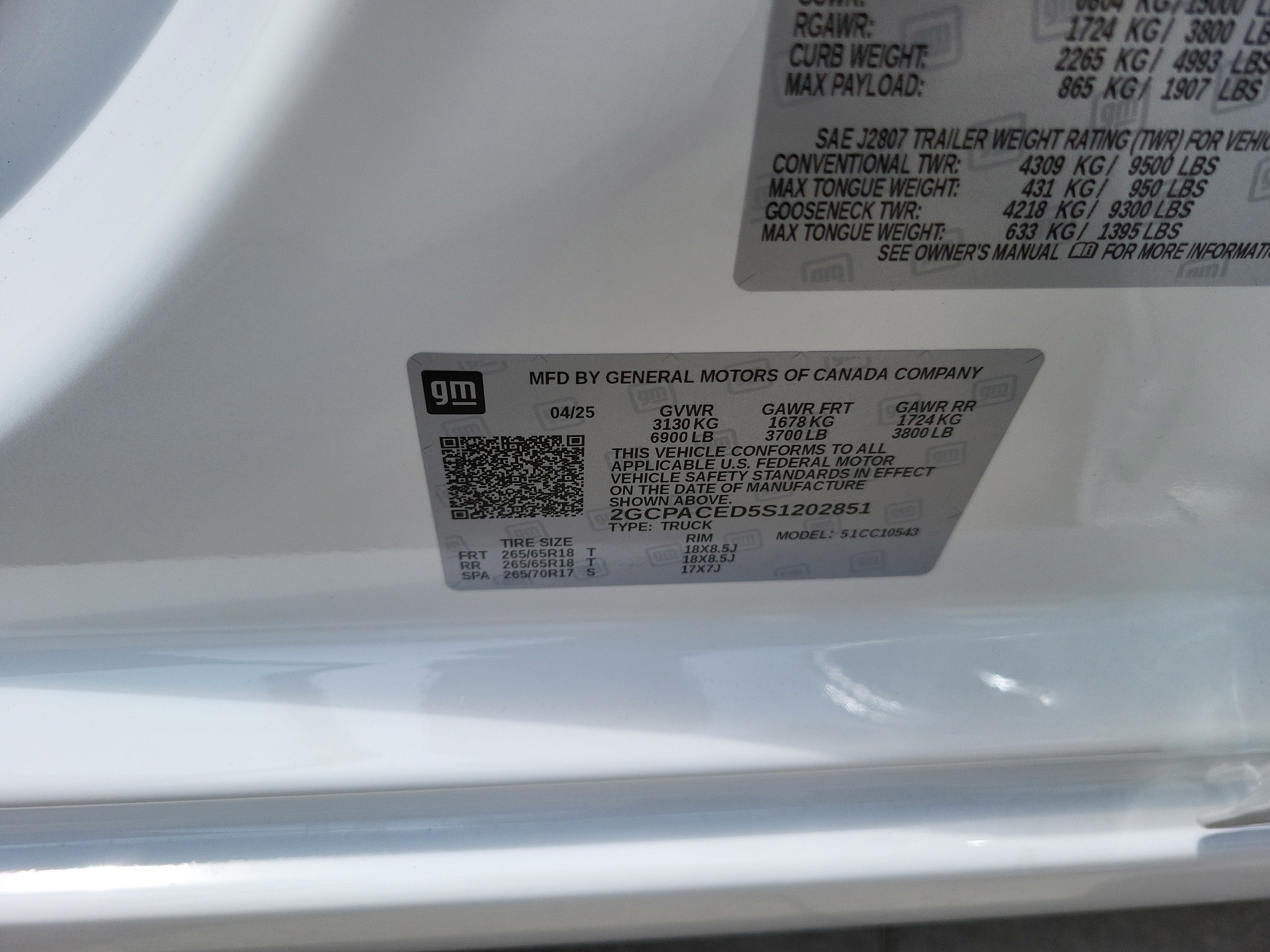 2025 Chevrolet Silverado 1500 LT