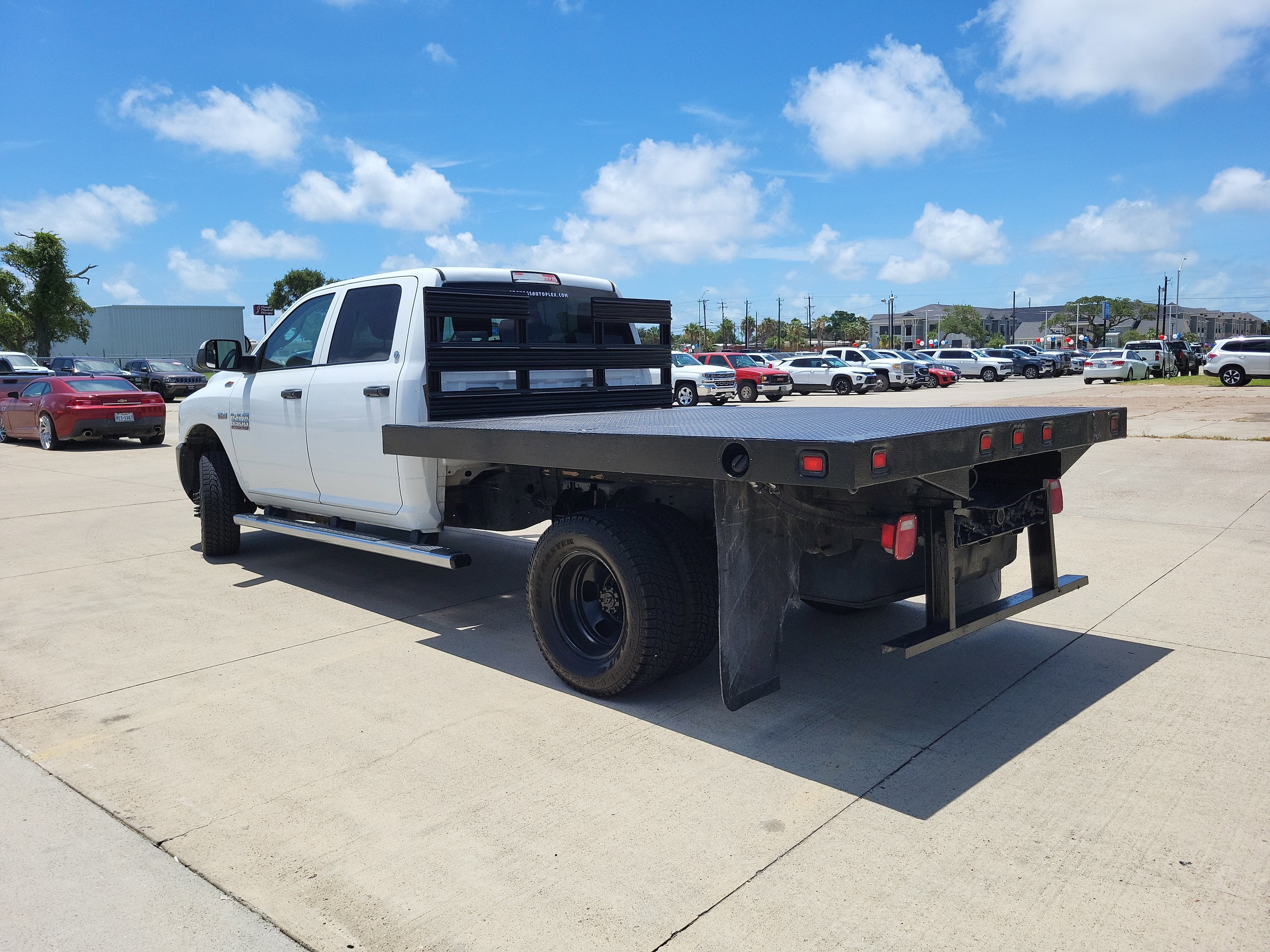 2018 RAM 3500 Chassis Cab Tradesman