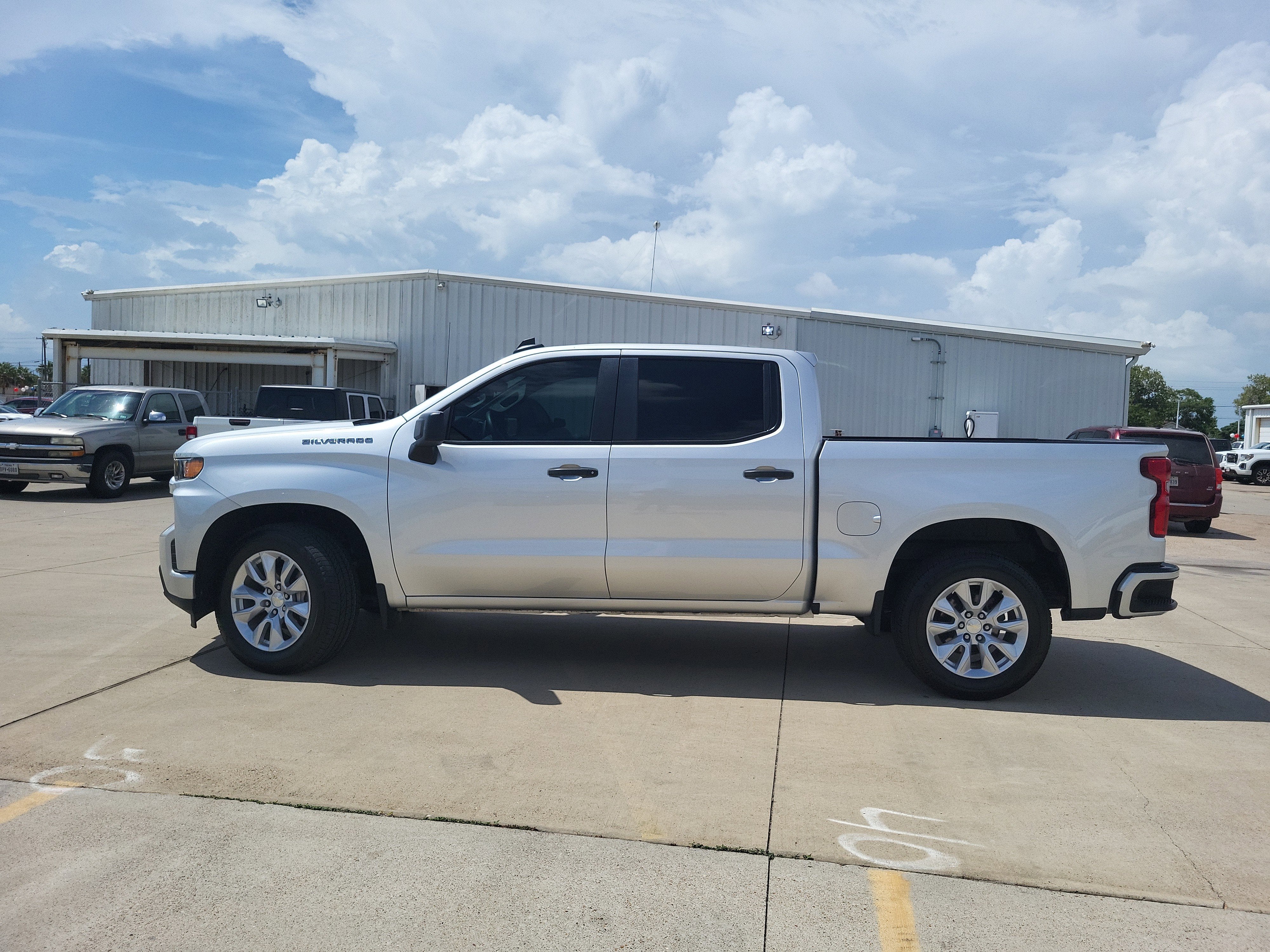 2021 Chevrolet Silverado 1500 Custom