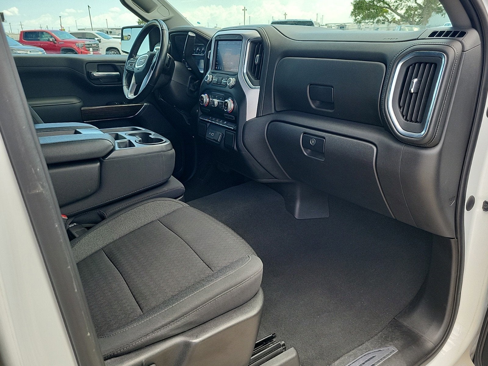 2022 GMC Sierra 1500 Limited Elevation