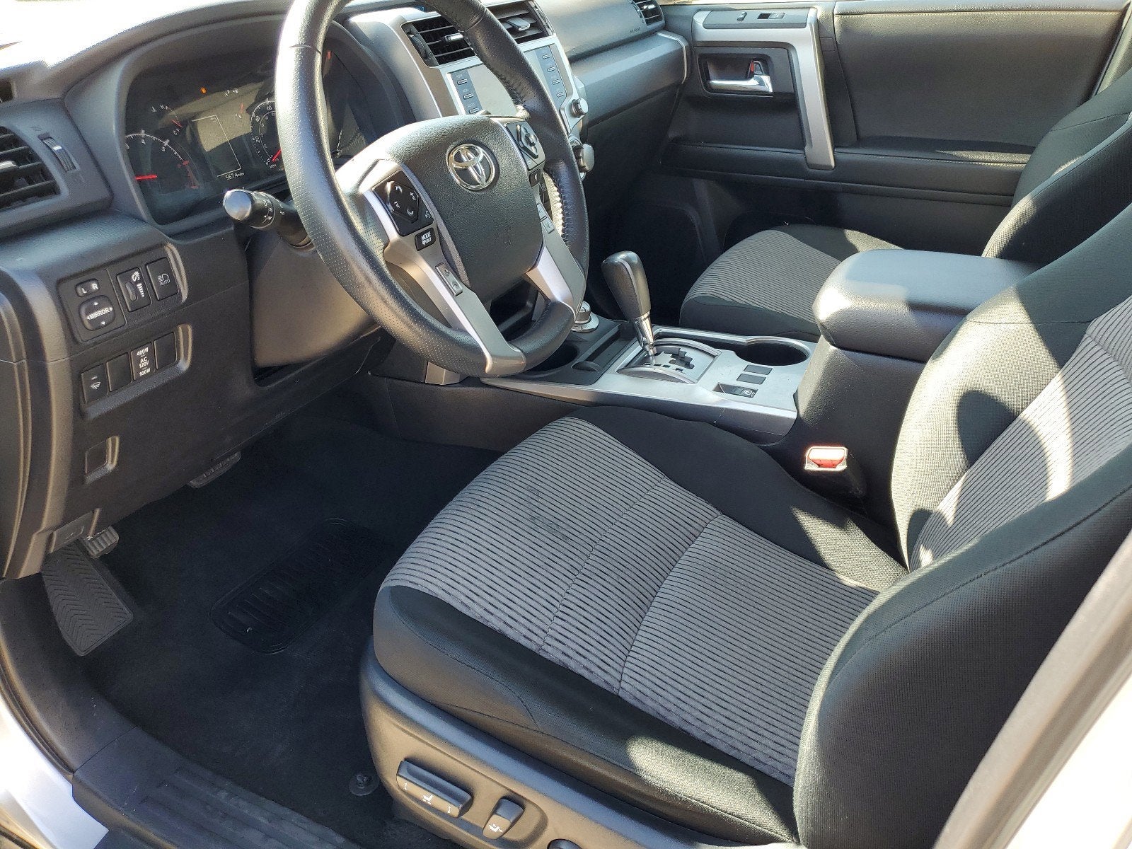 2020 Toyota 4Runner SR5