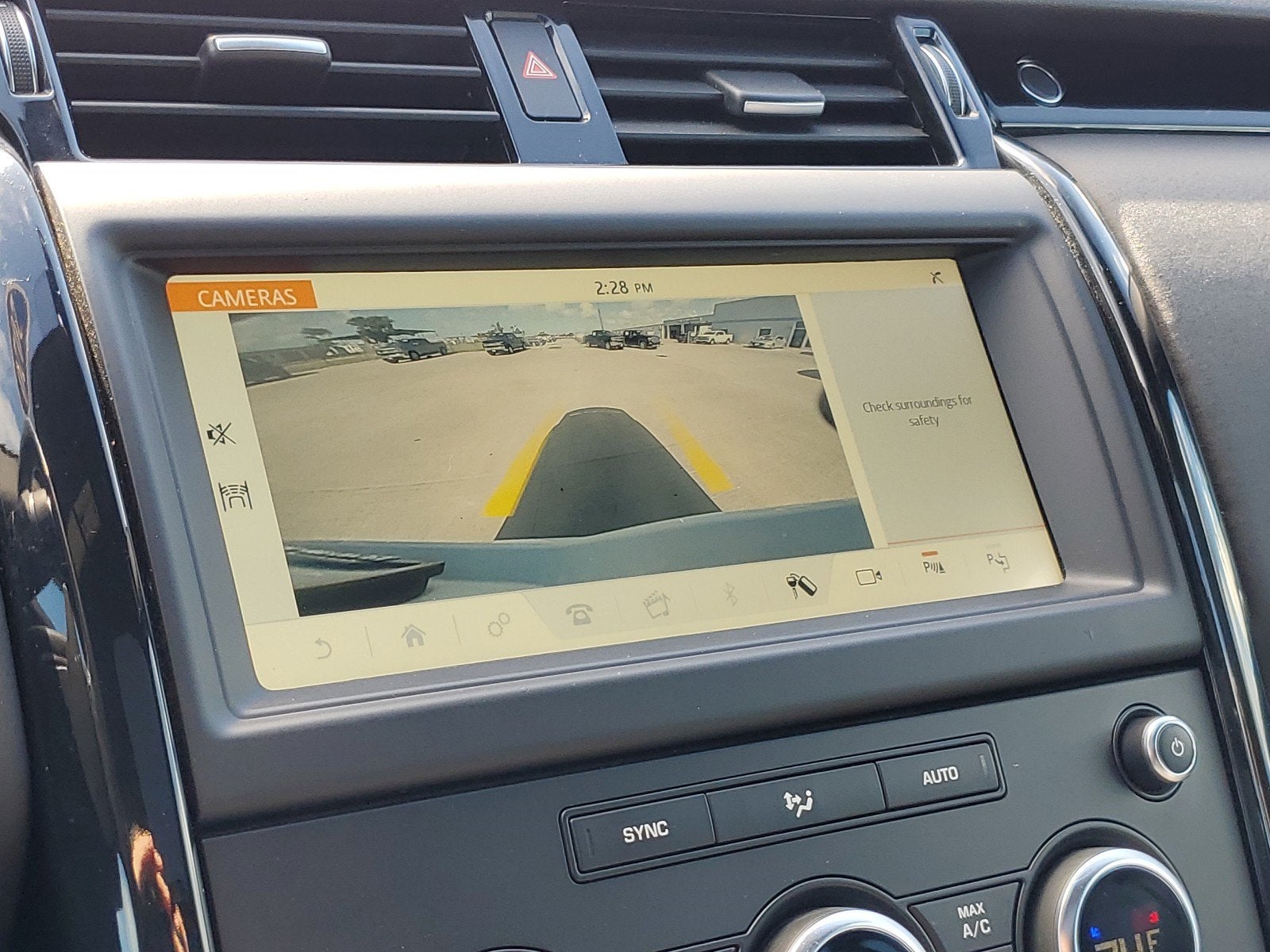 2020 Land Rover Discovery SE