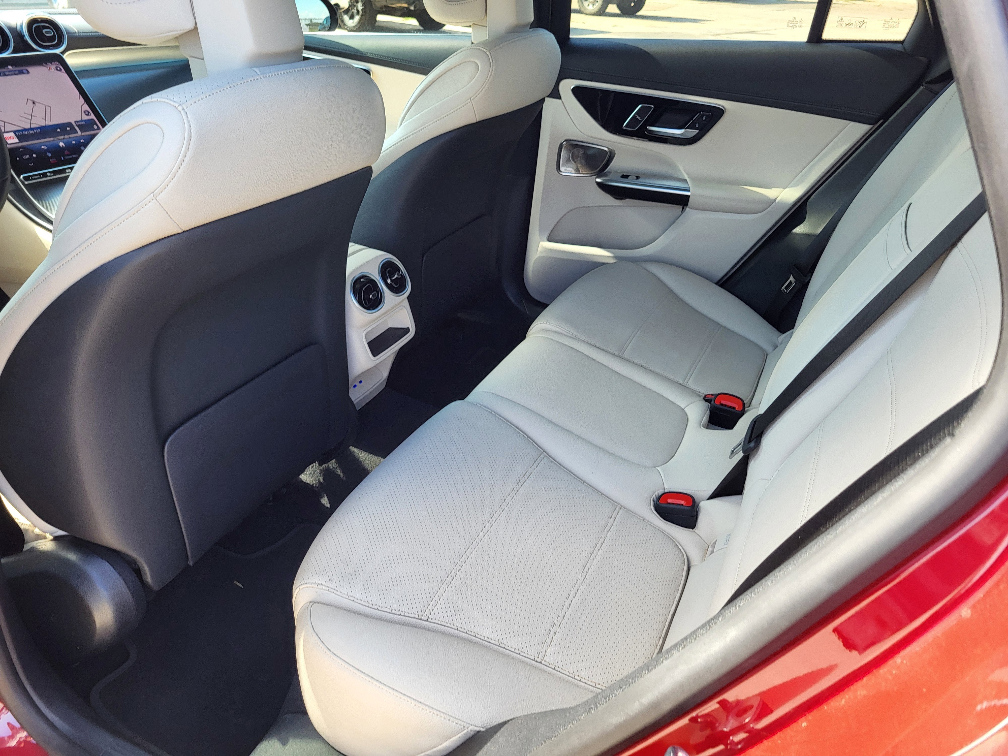 2024 Mercedes-Benz GLC GLC 300